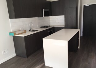 8189 Cambie St in Vancouver, BC - Building Photo - Building Photo