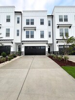Room in Townhome on Walnut Hill Rd NW in Concord, NC - Building Photo