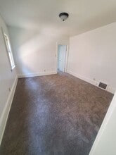2834 N 54th St-Unit -2834 Lower in Milwaukee, WI - Building Photo - Building Photo