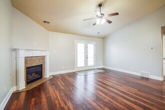 2851 S Hartland, Unit 3320 in Southaven, MS - Foto de edificio - Building Photo