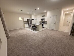 1084 Cades Cv Wy in DeLand, FL - Building Photo - Building Photo