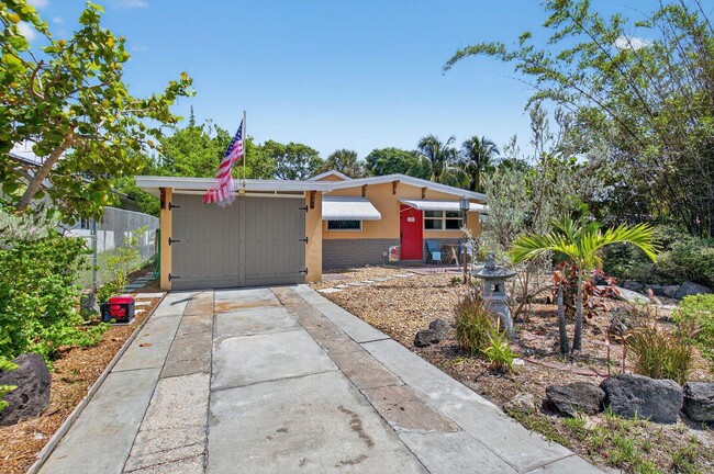 325 Jeffery St in Boca Raton, FL - Building Photo - Building Photo