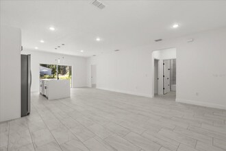 540 E Elgrove Dr in Citrus Springs, FL - Building Photo - Building Photo