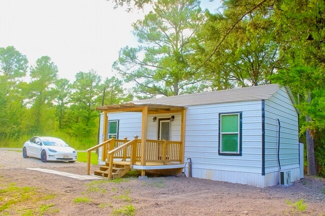 property at 2 Lula Dr