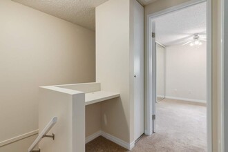 Cavell Ridge Townhomes in Edmonton, AB - Building Photo - Building Photo