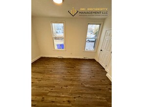 114 Prospect St in Fall River, MA - Building Photo - Building Photo