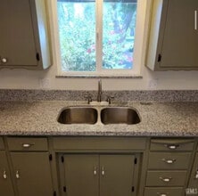 501 N California Ct in Tulare, CA - Building Photo - Building Photo