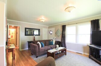 313 Cullum Ave in Richland, WA - Building Photo - Building Photo