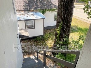 200 E 6th St in Claremore, OK - Building Photo - Building Photo