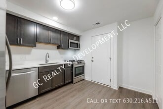 3529 S Indiana Ave in Chicago, IL - Building Photo - Building Photo