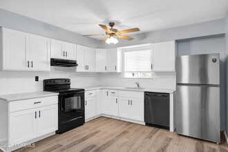 207 Coville Dr in Pemberton Township, NJ - Building Photo - Building Photo