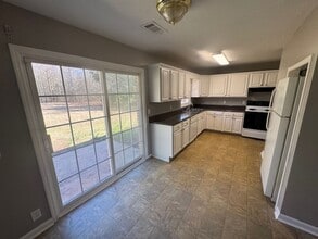 1858 Cannonville Rd in Lagrange, GA - Building Photo - Building Photo