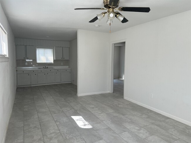 3837 Mt Pleasant St in Houston, TX - Building Photo - Building Photo