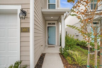 5661 Coppers Edge Ln in Jacksonville, FL - Building Photo - Building Photo