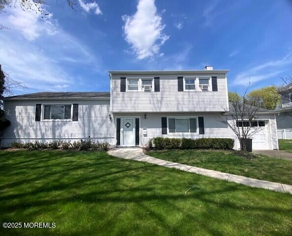 property at 243 N Lincoln Ave