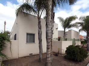 4410-4418 41st St in San Diego, CA - Foto de edificio - Building Photo