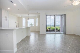 1030 Tidewater Shores Loop, Unit 106 in Bradenton, FL - Building Photo - Building Photo