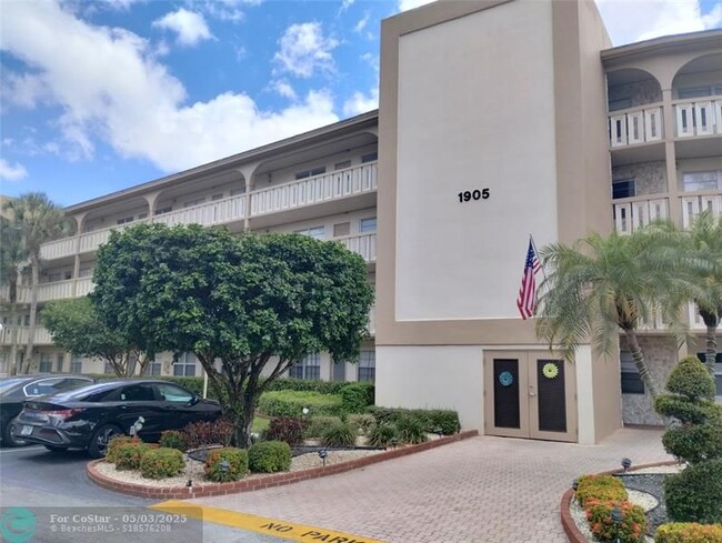 property at 1905 Bermuda Cir