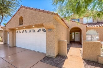 5309 Yellow Sage Cir in Las Vegas, NV - Building Photo - Building Photo