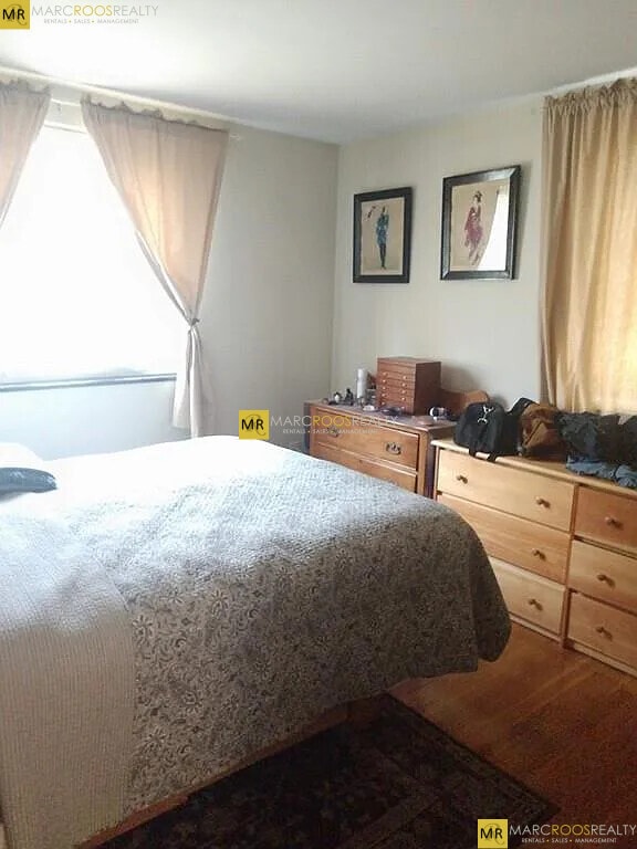 109 Warren St, Unit 11 in Watertown, MA - Foto de edificio - Building Photo