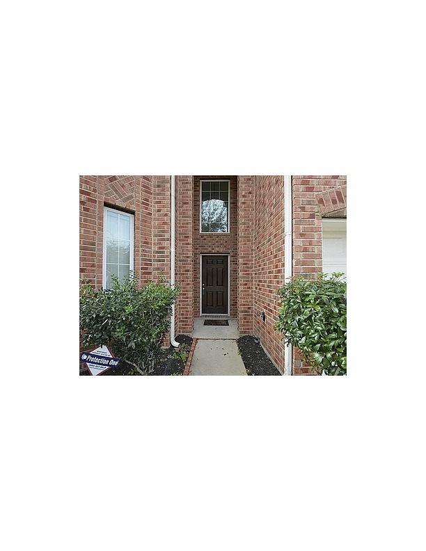 2404 Sunburst Ln in Pearland, TX - Foto de edificio - Building Photo