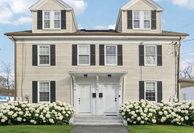 property at 39 Forest St