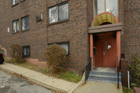 141 Robinson St in Pittsburgh, PA - Foto de edificio - Building Photo