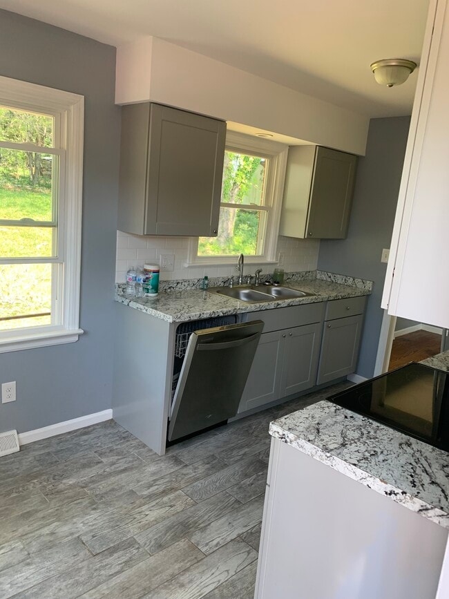 507 Moran Ave in Salem, VA - Building Photo - Building Photo