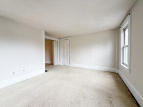 233 Forest St in Malden, MA - Building Photo - Building Photo