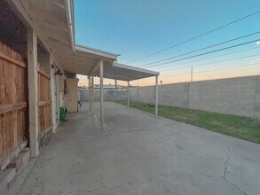 445-447 N Drew St E in Mesa, AZ - Building Photo - Building Photo