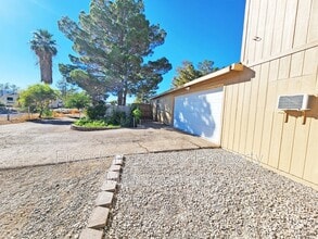 5391 Money St in Pahrump, NV - Building Photo - Building Photo