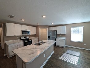 3107 Rustic Deer Wy in Green Cove Springs, FL - Building Photo - Building Photo