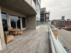 1329-1329 Ellis St in Kelowna, BC - Building Photo