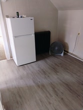 706 Webb St, Unit 2 in Jackson, MI - Building Photo - Building Photo