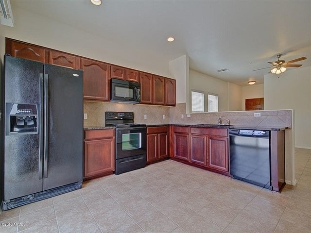 13461 N 87th Dr in Peoria, AZ - Building Photo - Building Photo