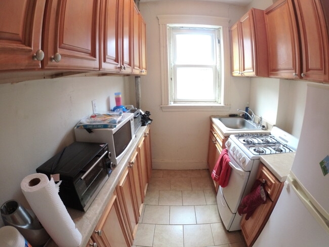 1450 Commonwealth Ave in Boston, MA - Building Photo - Building Photo