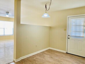 303 Titan Dr in Lafayette, LA - Building Photo - Building Photo