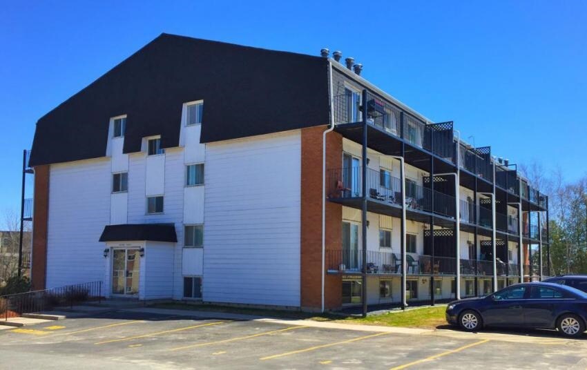 270 Parkside Drive Fredericton, NB Apartments