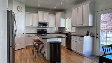 1369 E 320 N in Provo, UT - Building Photo - Building Photo