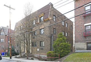 Munhall Road in Pittsburgh, PA - Building Photo - Building Photo