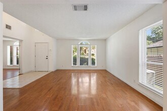 3635 Flora Vista Loop in Round Rock, TX - Building Photo - Building Photo