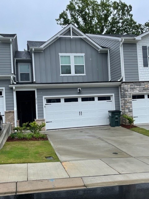2517 Greenmarket Dr in Charlotte, NC - Building Photo