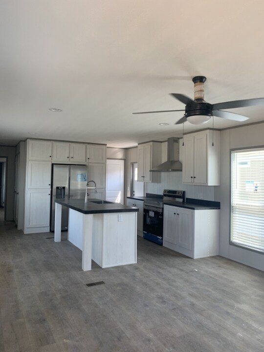 23101 Green Oaks St in New Caney, TX - Building Photo