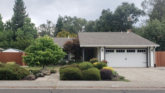 property at 1575 Wimbledon Dr