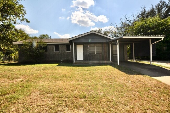 property at 1315 W Ball St
