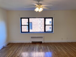 111 Longwood Ave, Unit 3 in Brookline, MA - Building Photo - Building Photo