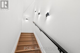 218 Aileen Ave in Toronto, ON - Building Photo - Building Photo