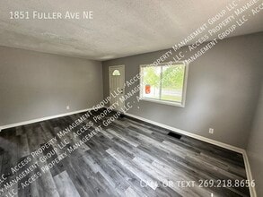 1851 Fuller Ave NE in Grand Rapids, MI - Building Photo - Building Photo