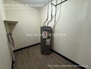 3328 Bailey St NW in Massillon, OH - Building Photo - Building Photo