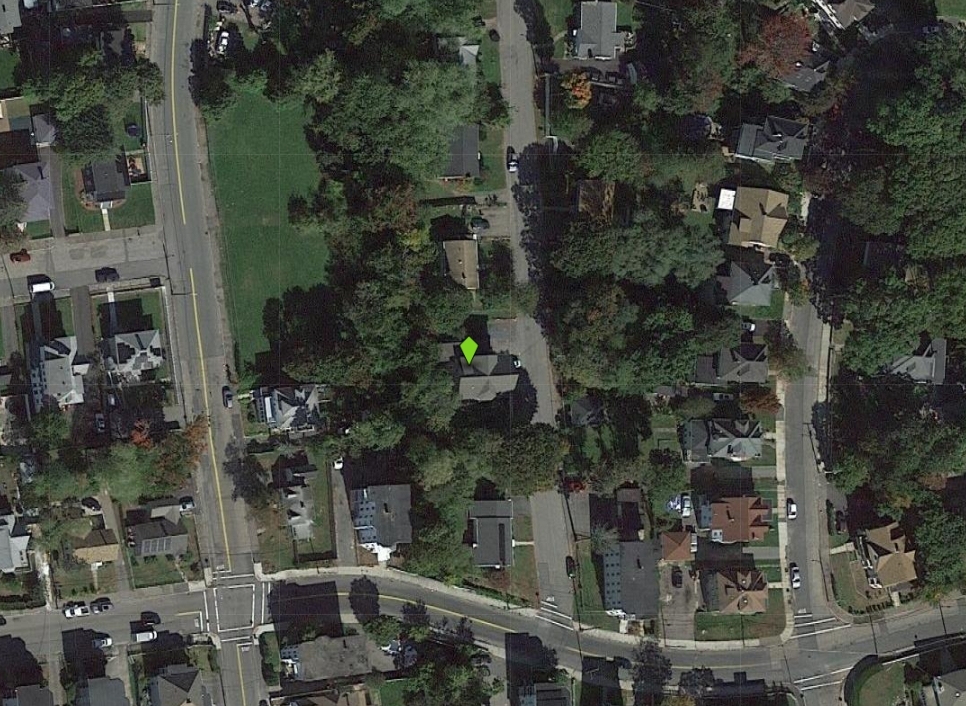 14 Poplar Rd in Brockton, MA - Building Photo